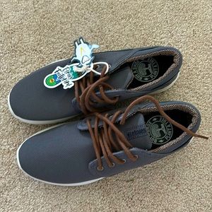 Etnies shoes